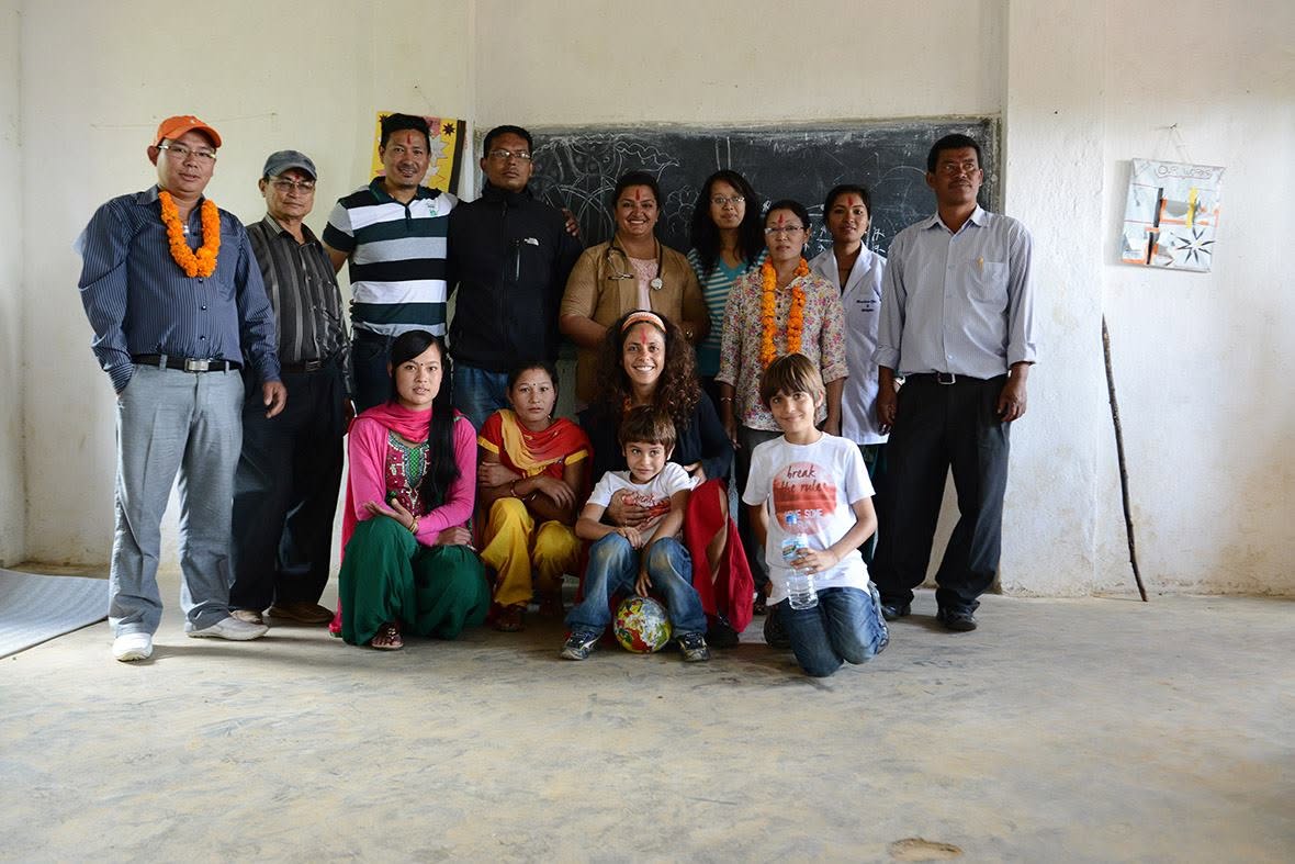 Volunteers with Smile for Hope
